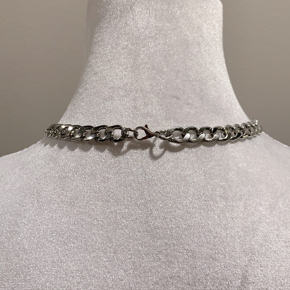 Authentic Prada Silver Chain with Logo Emblem - Picture 4 of 6